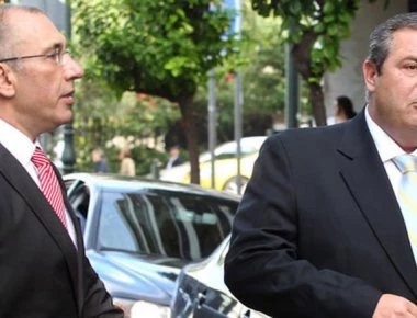 Η προτροπή του Δημήτρη Καμμένου: «Πάνο άσε τα tweet και πάτα το κουμπί - Ρίξτους» (βίντεο)